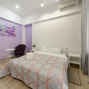 https://bessarabka-apartments-kiev.hotels-of-kiev.com