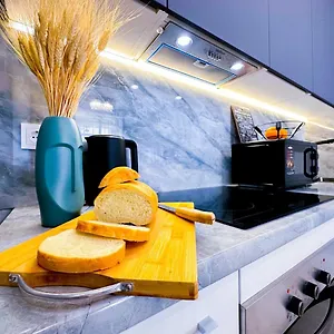 https://grand-turan-business-luxe-new-2-22.hotels-in-astana.com